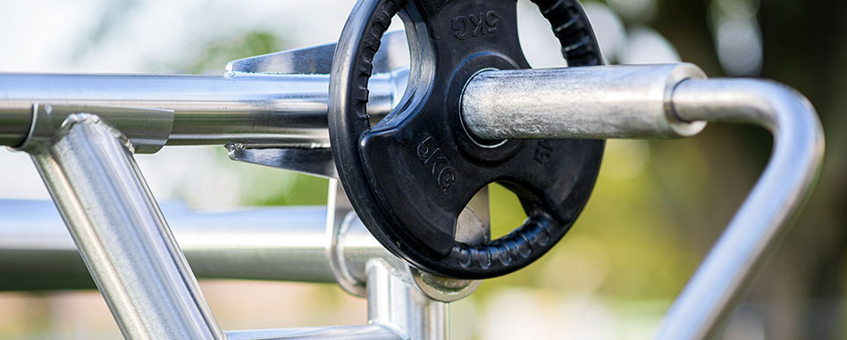 Stainless fitness machines with a load